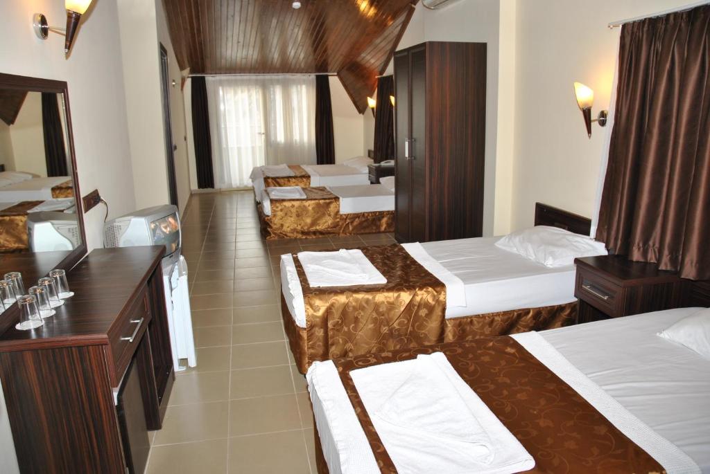 Palm Otel 3*